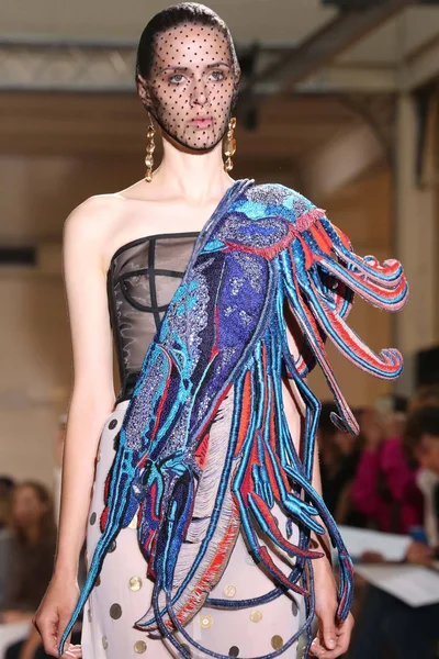 Look 45